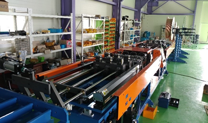 OVAL TUBE CUT-OFF M/C